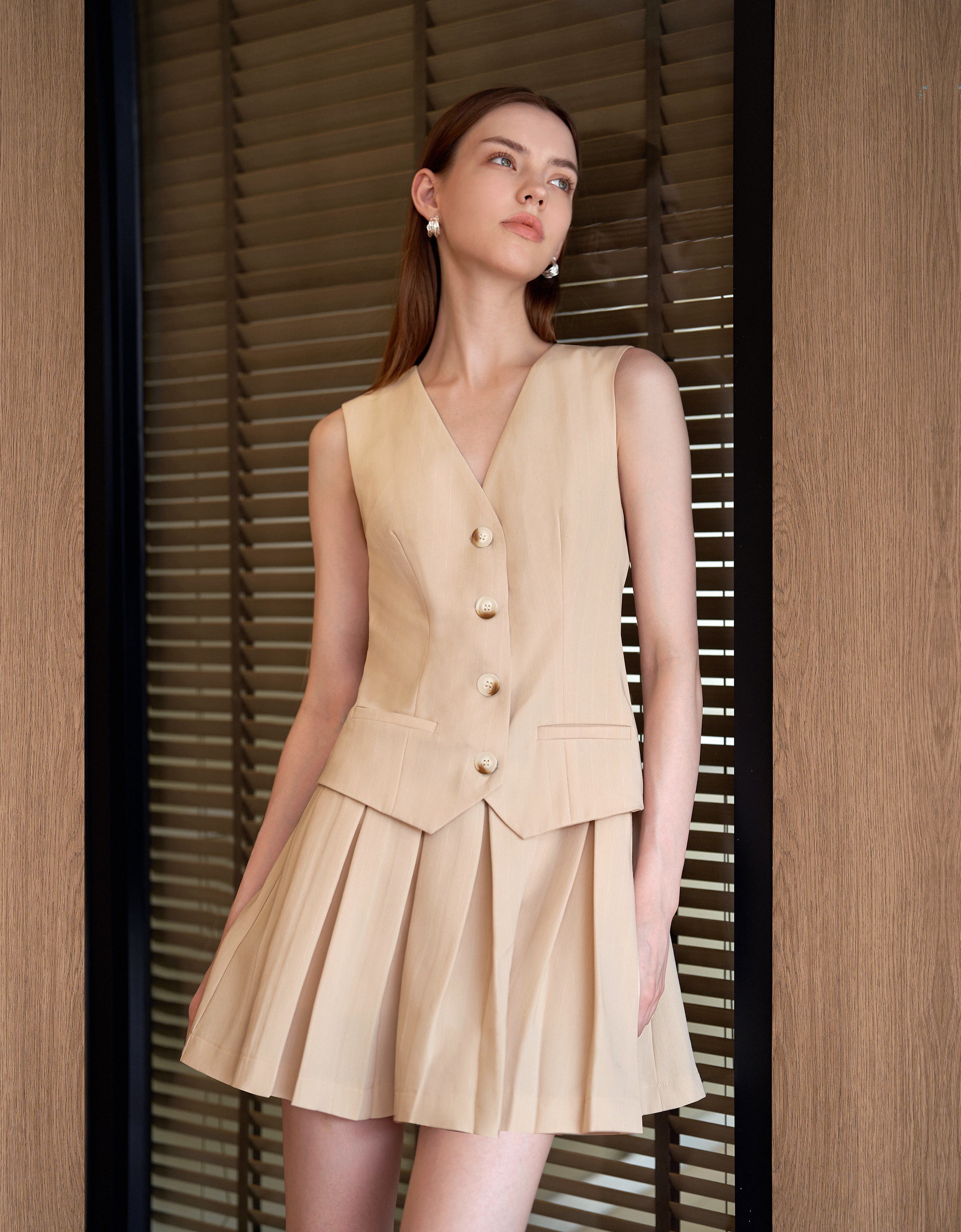 light khaki