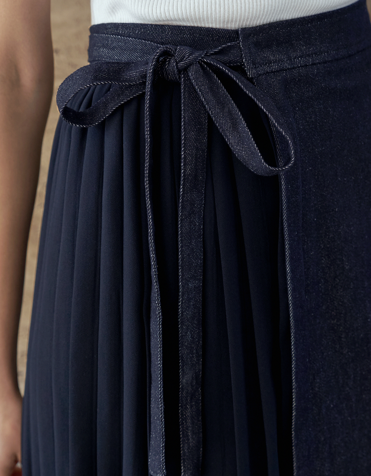 navy