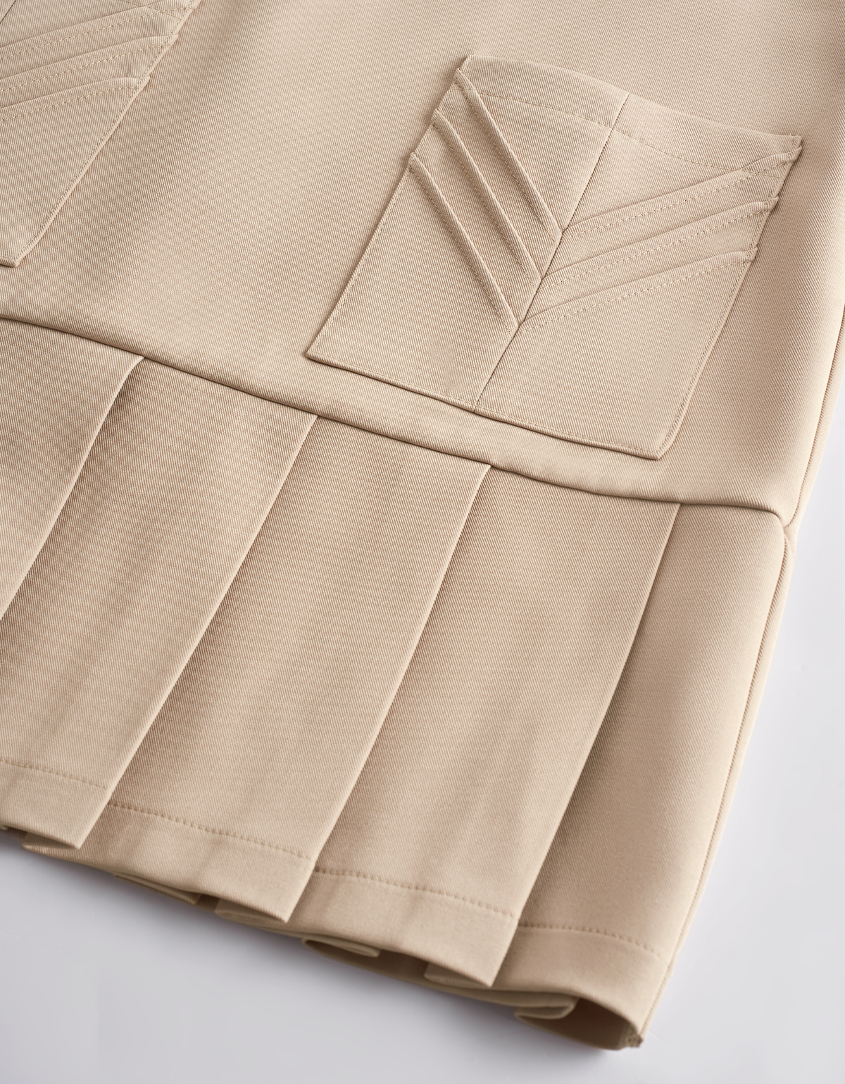 light khaki