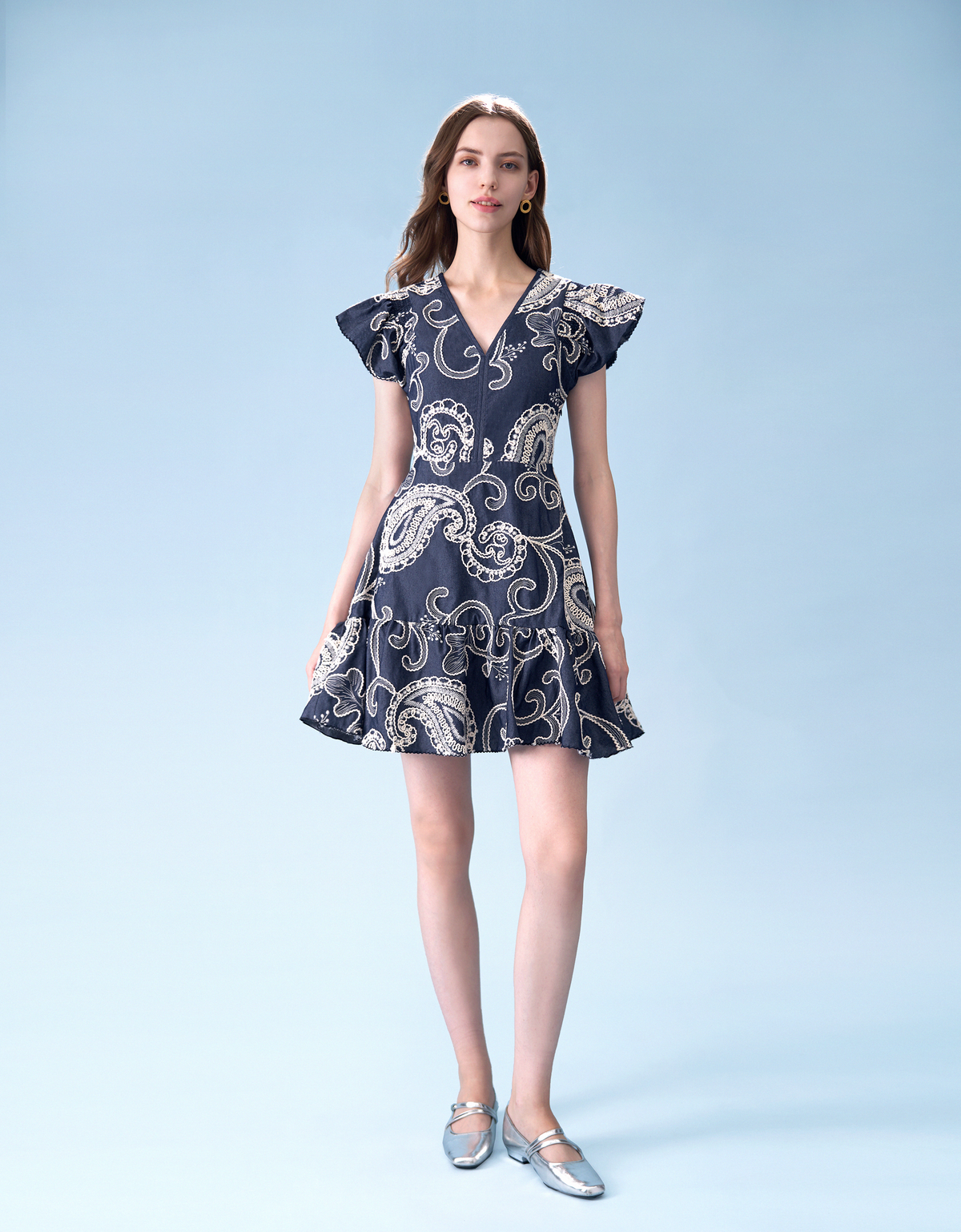 dark blue