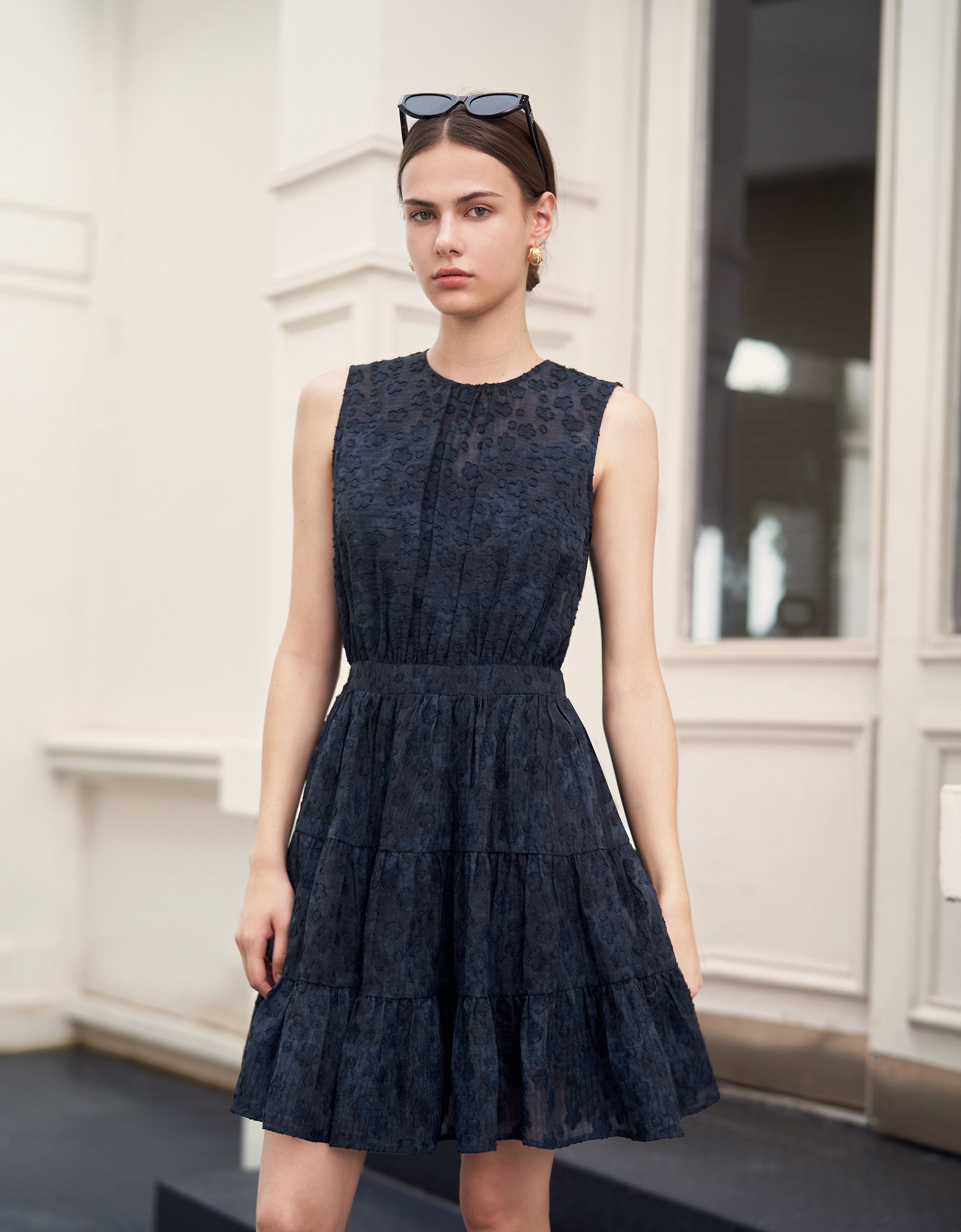 dark blue