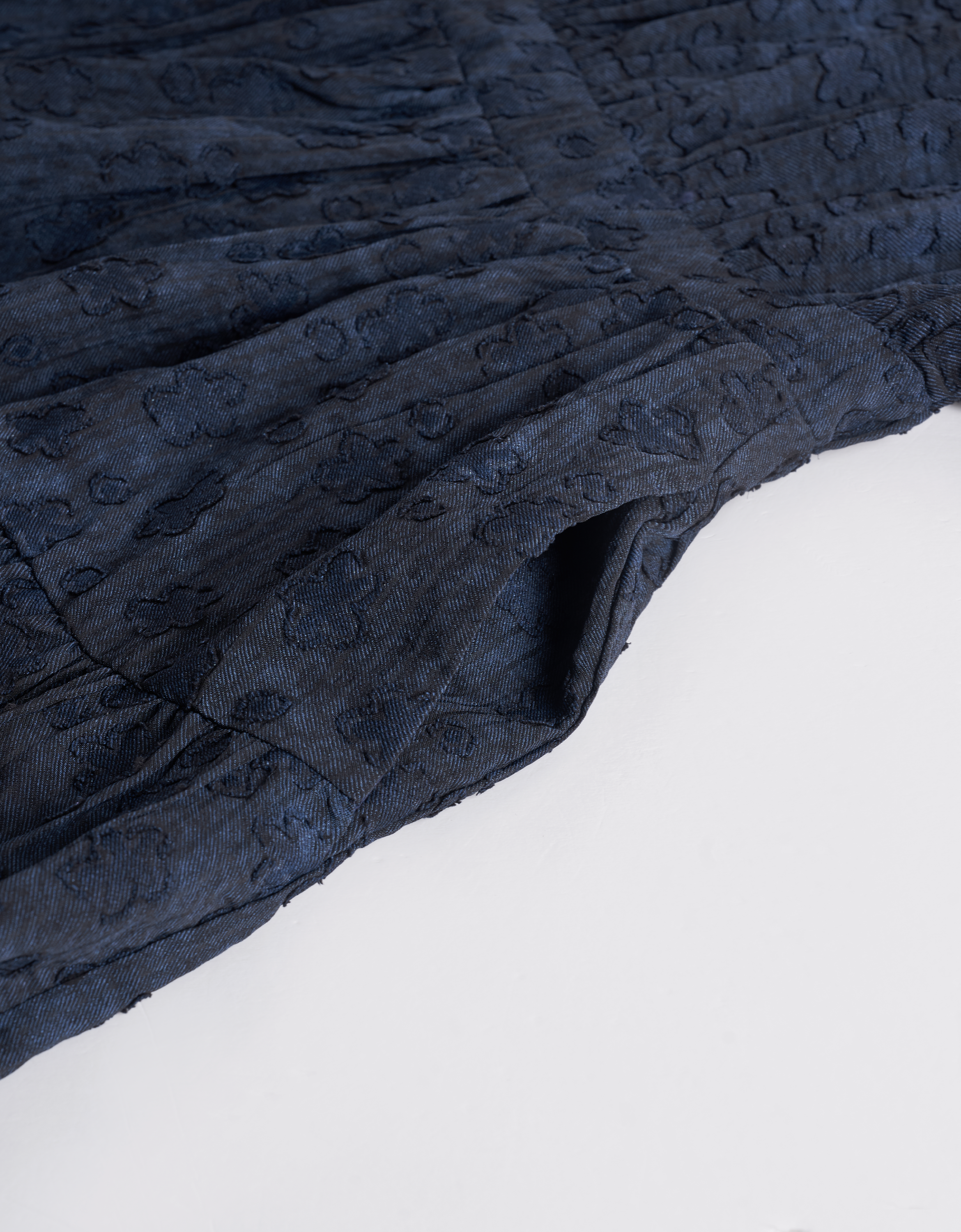 dark blue