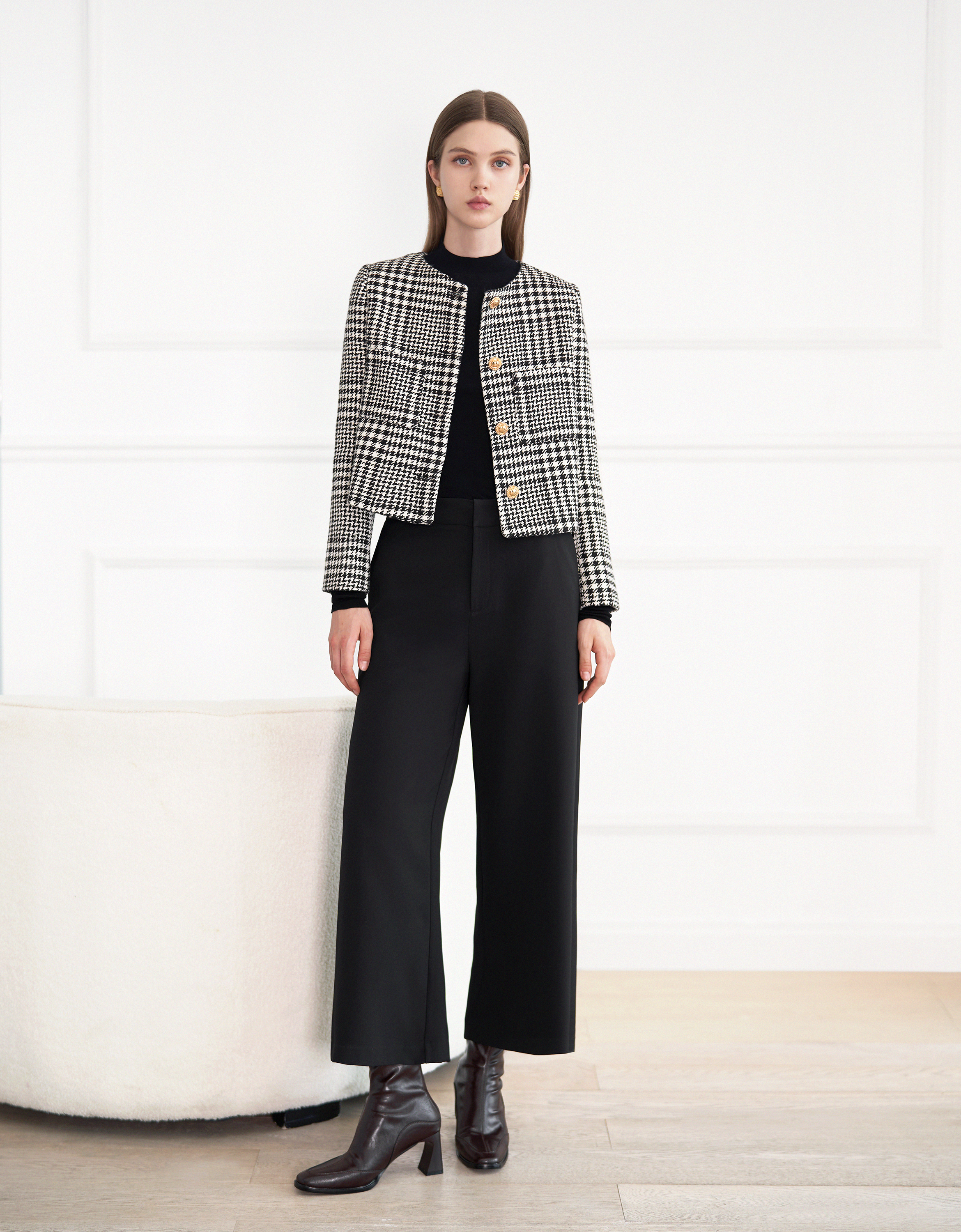 black & white(a27453)