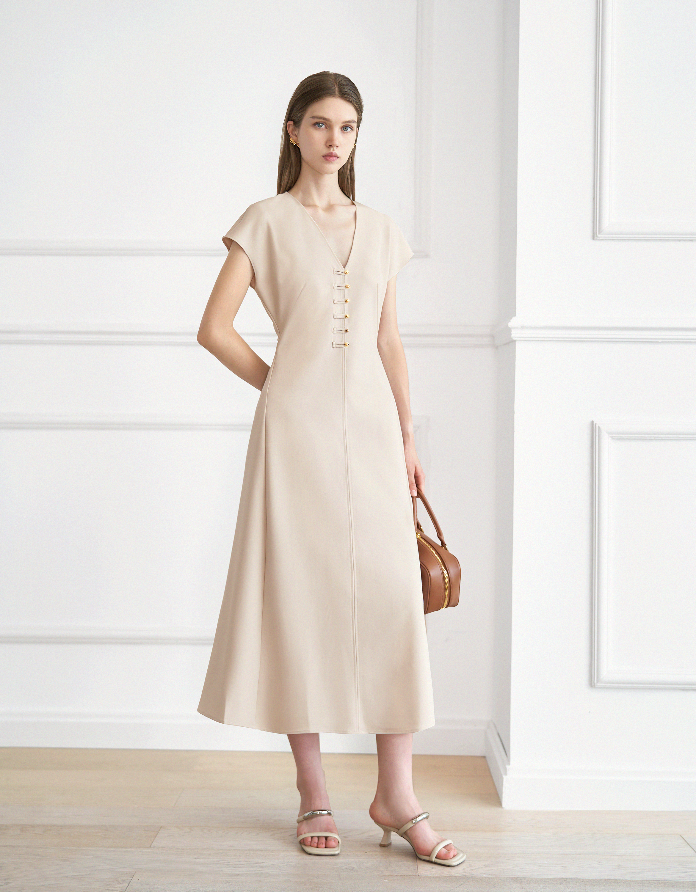 beige