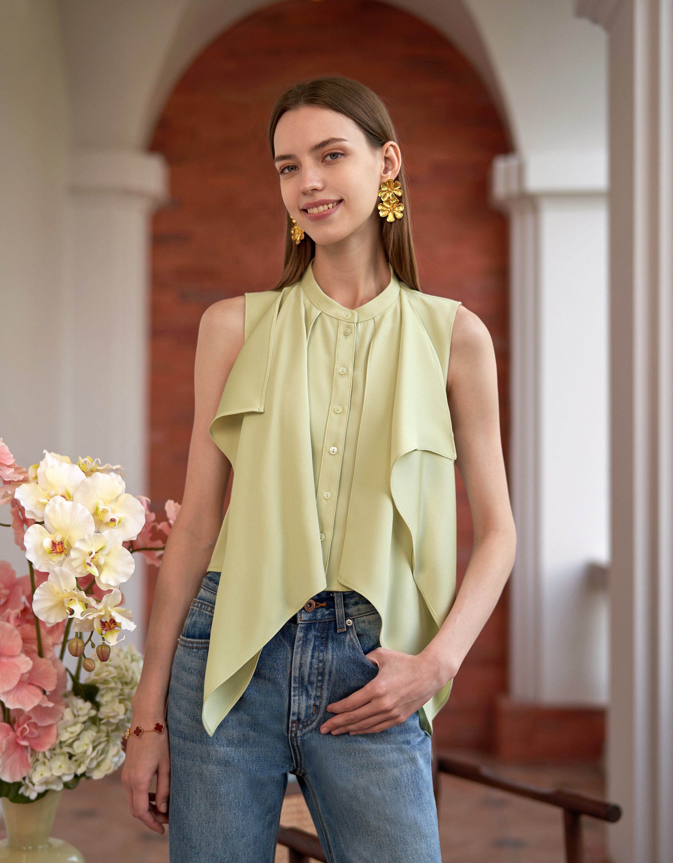 pale green