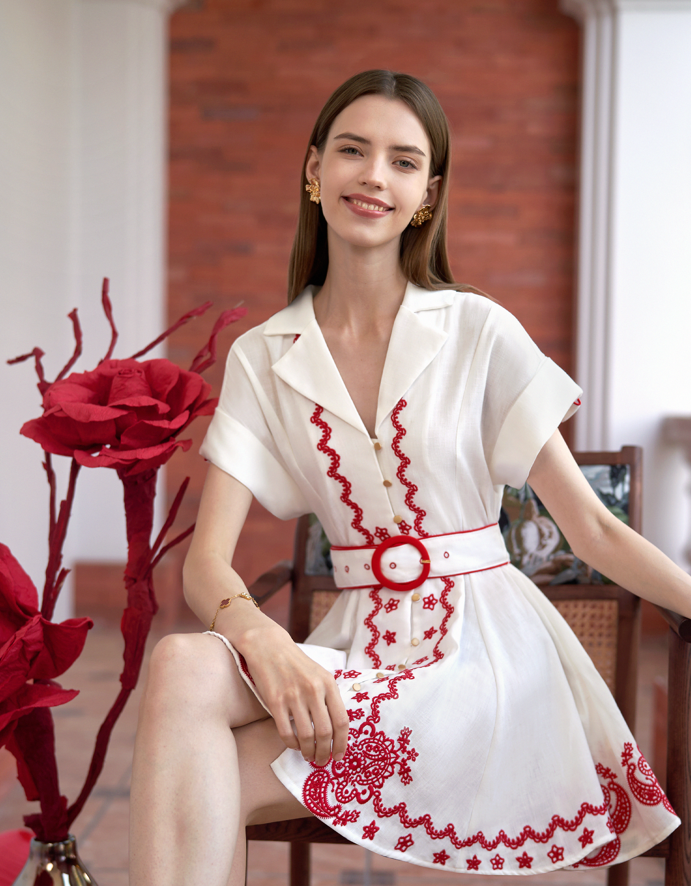 off white & red(a28562)