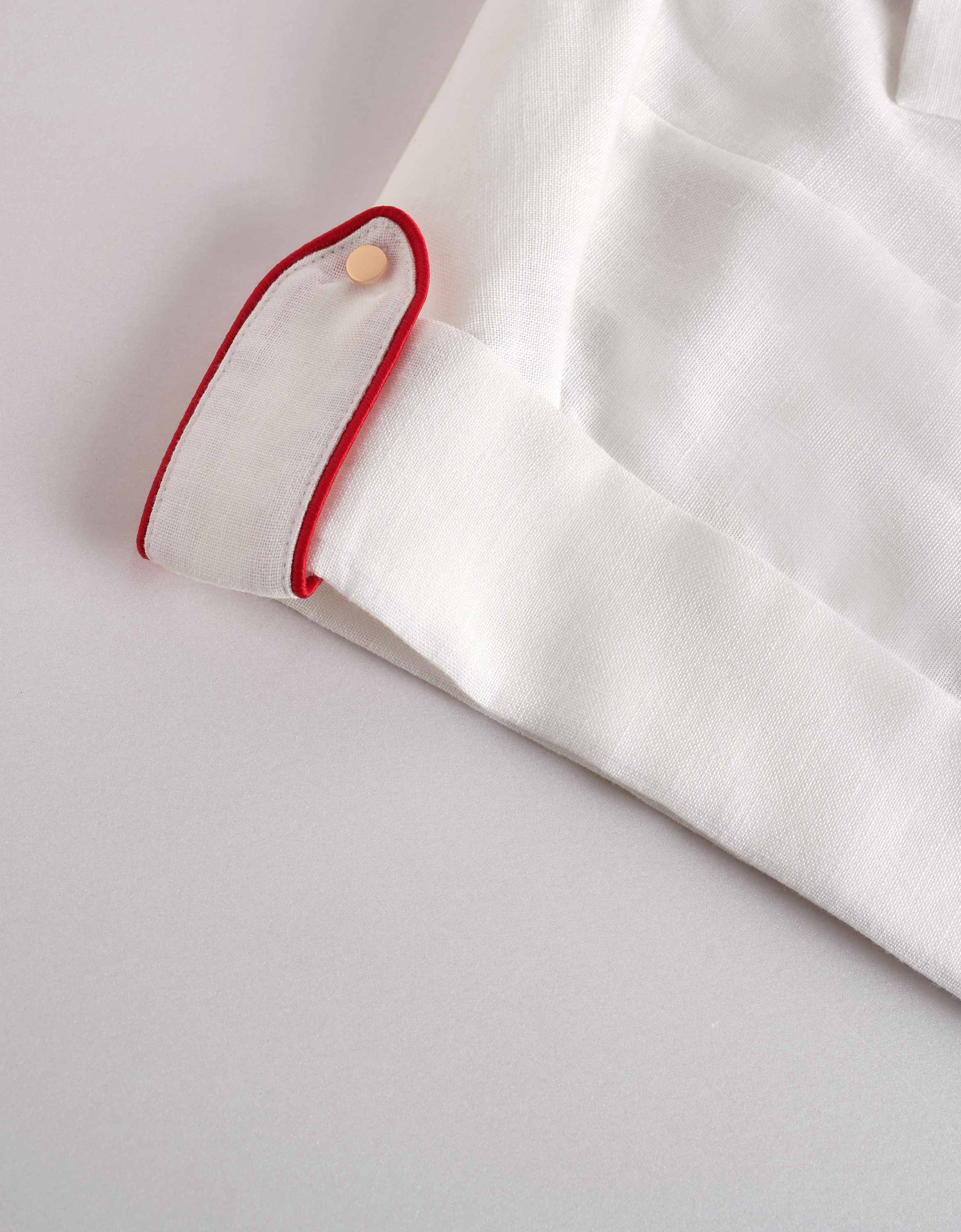 off white & red(a28562)