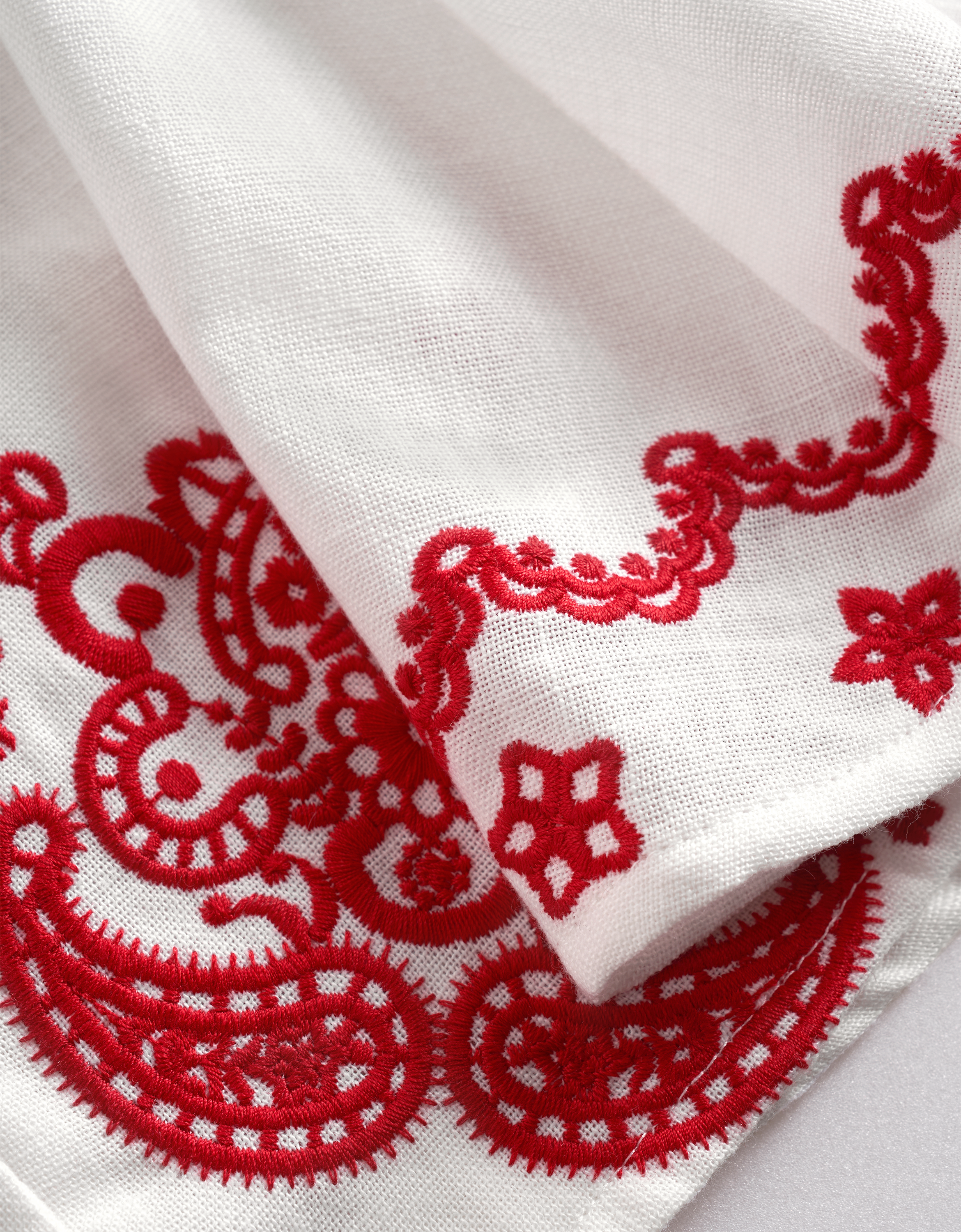 off white & red(a28562)