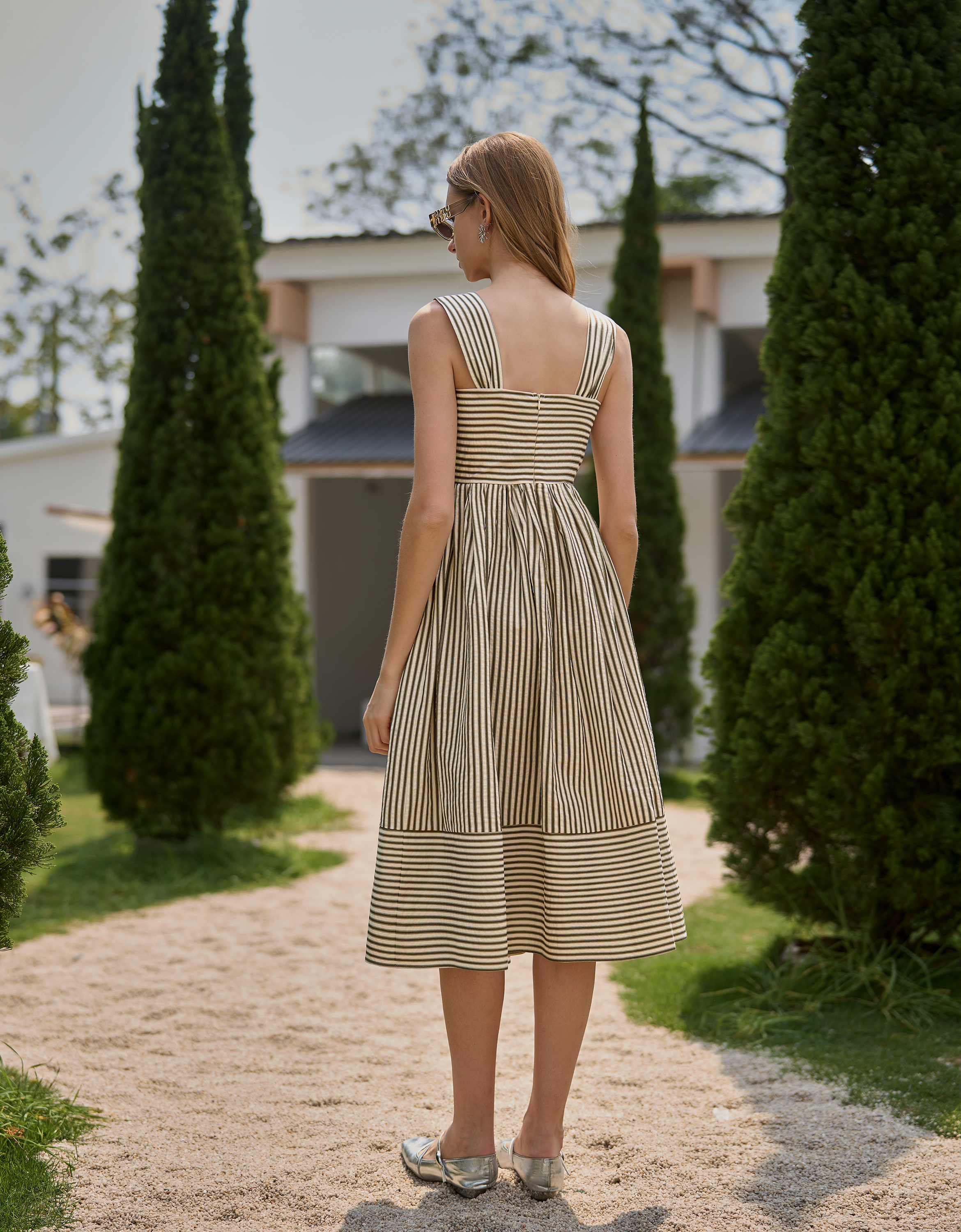 apricot & green(a28945)