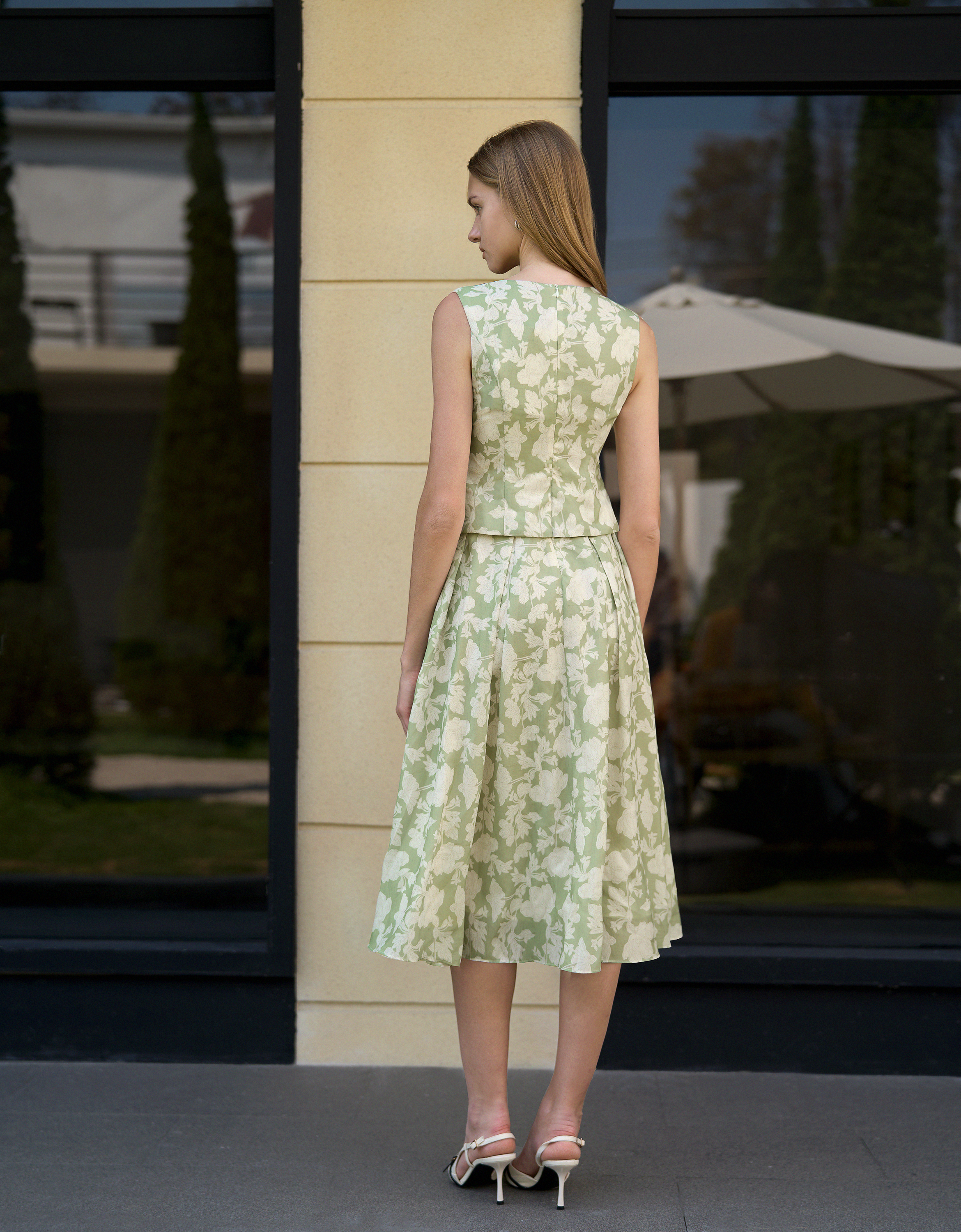 light green