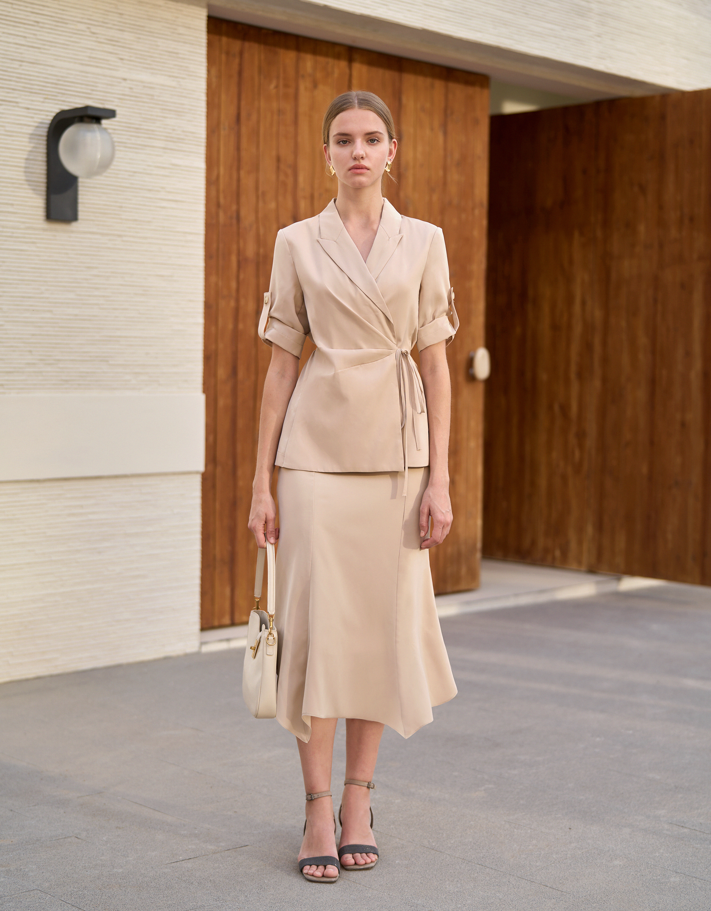 light khaki