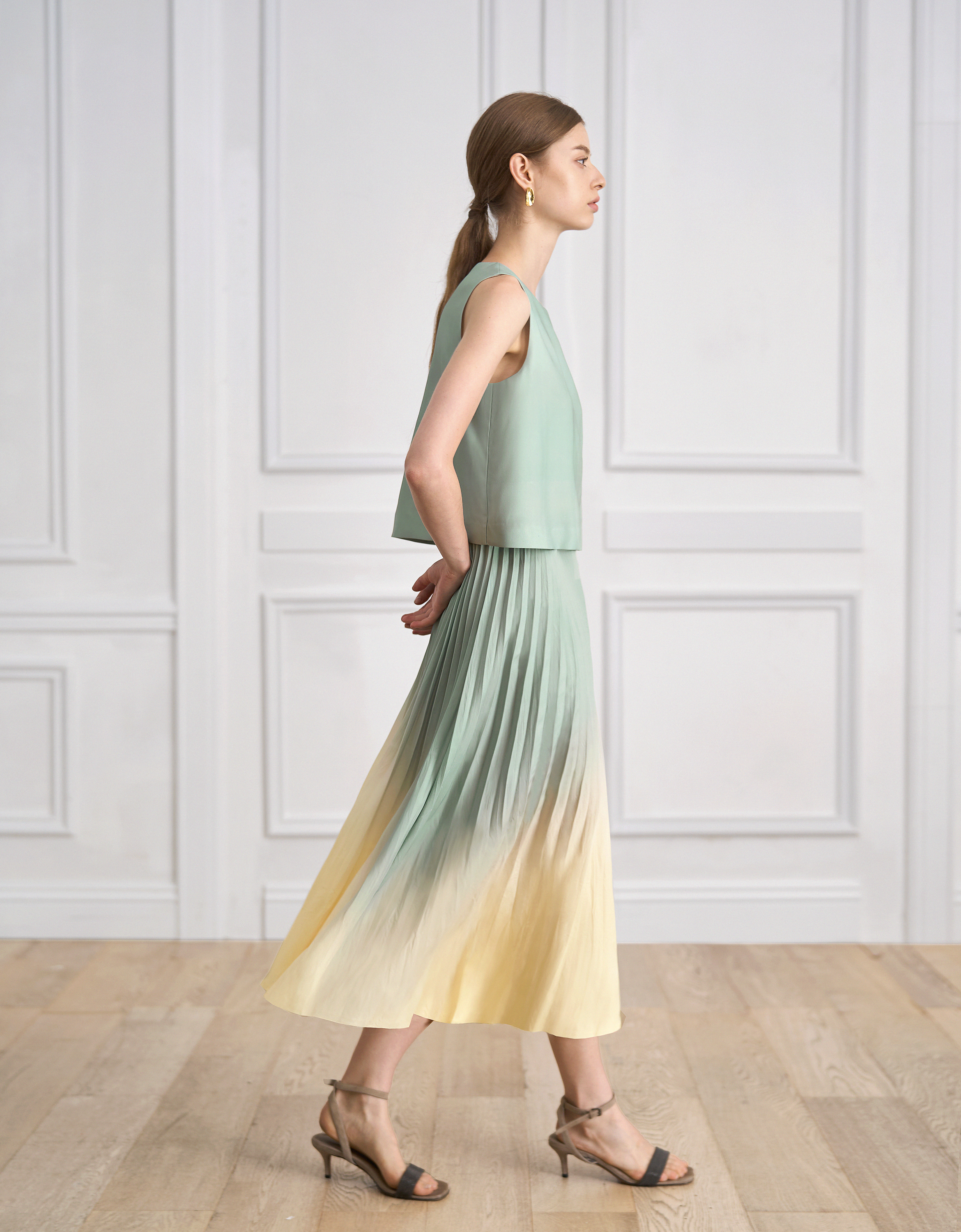 pale green