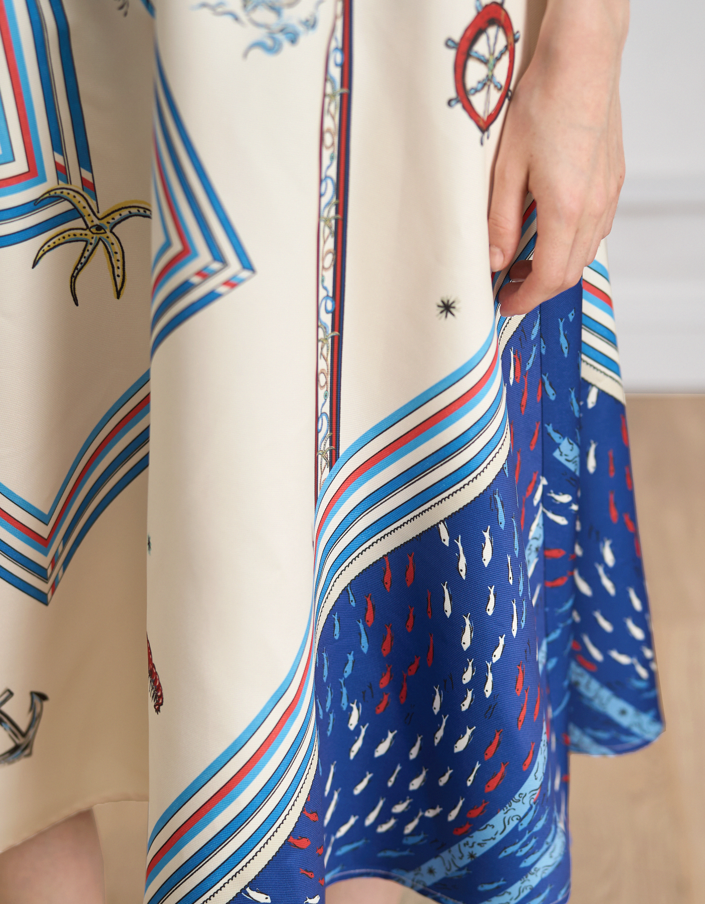 black & blue print(a30291)