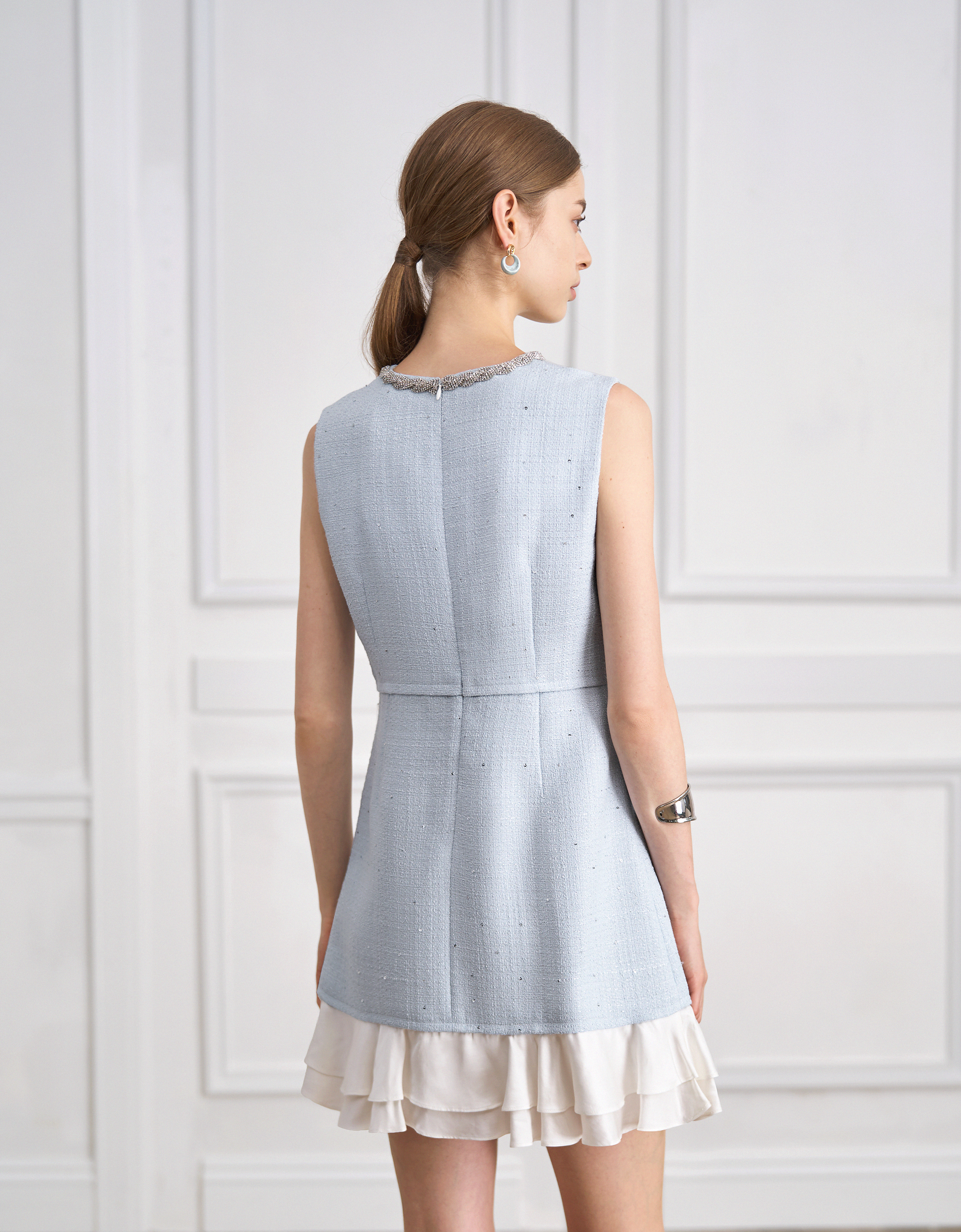 light blue & white(a30635)