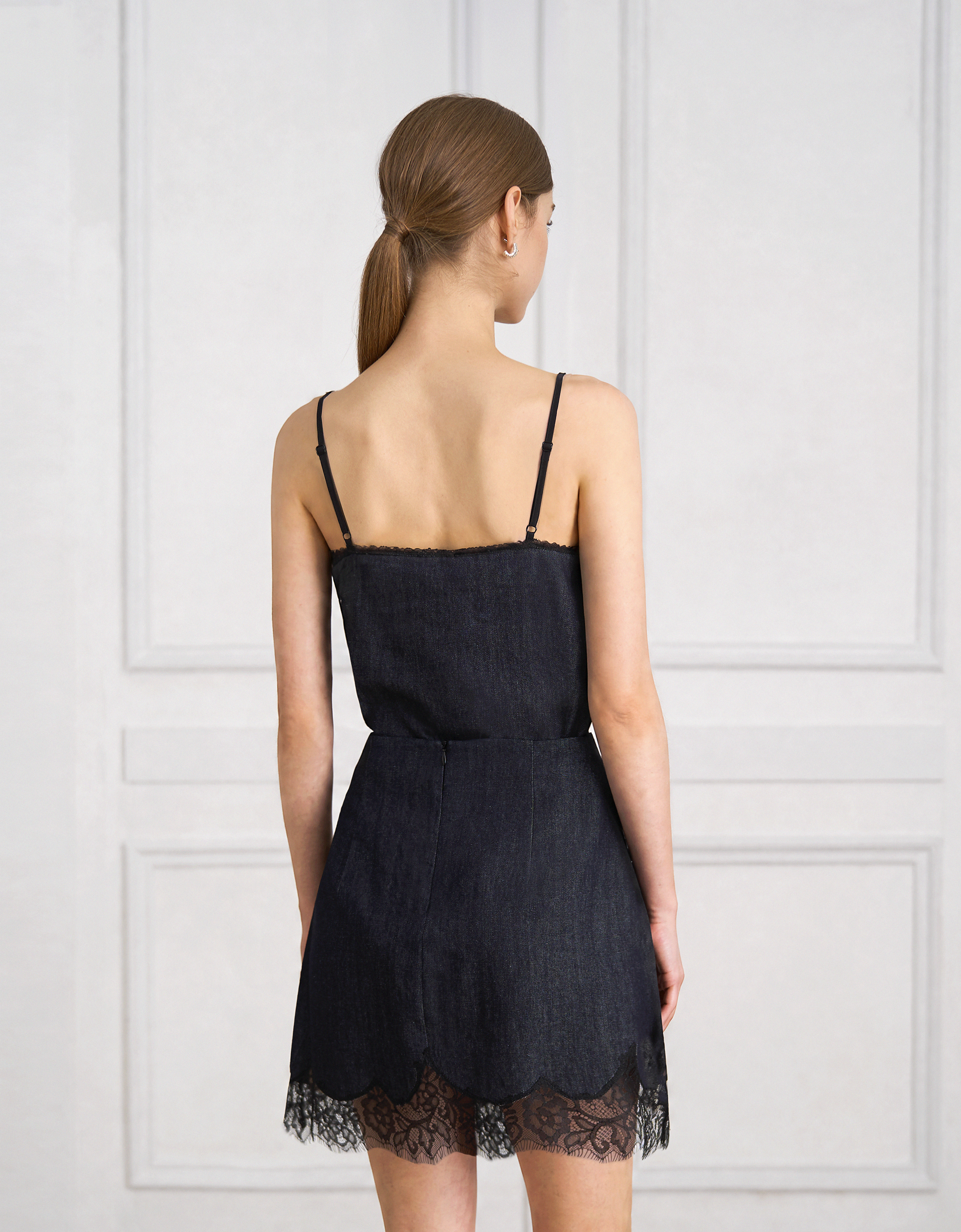 dark blue