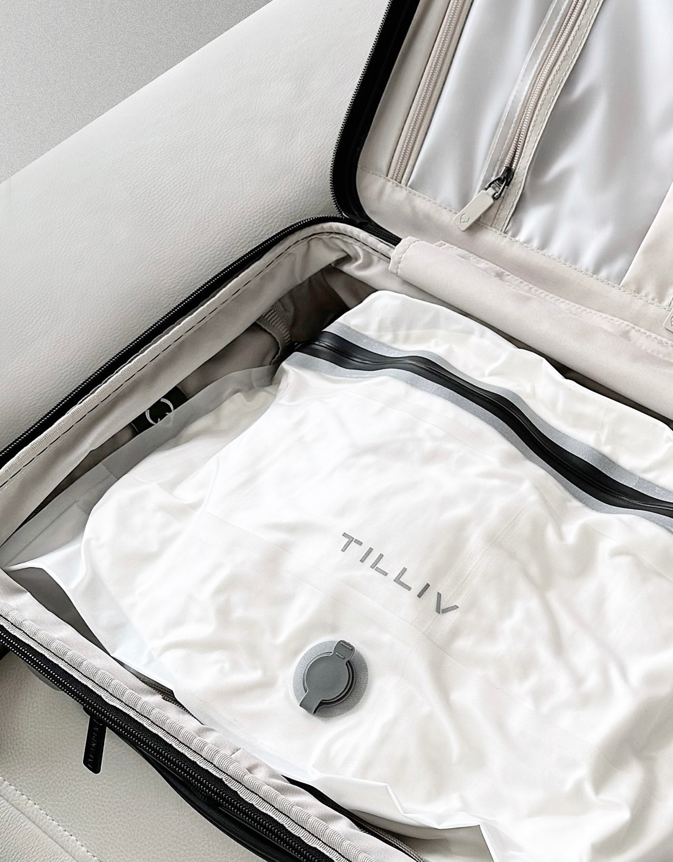 TILLIV Compak Medium (Purchase with Purchase at only HKD203.40)